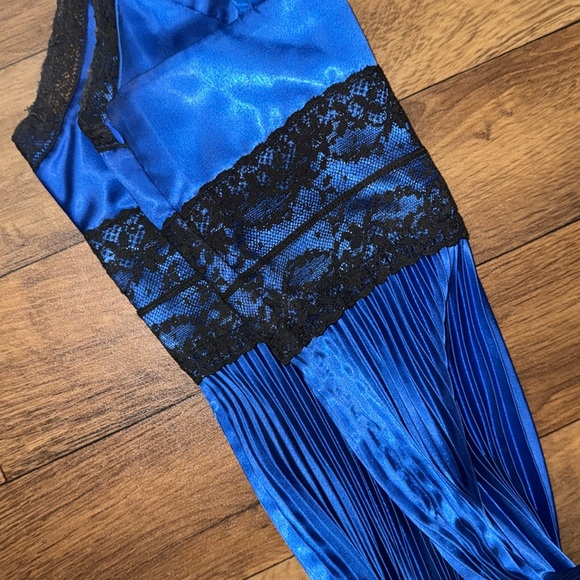 Betsey Johnson New York Size 4 Vintage Accordion Pleats Cobalt Blue Dress Y2K - Picture 7 of 17